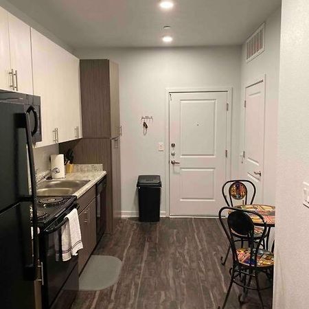 דירות פיניקס Phx Studio Living מראה חיצוני תמונה