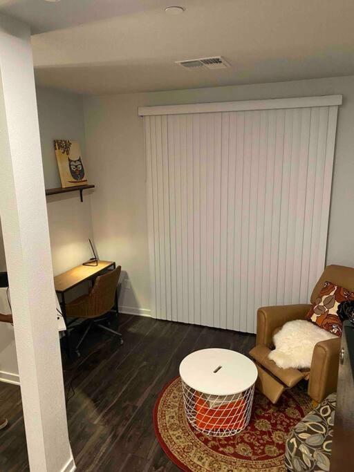 דירות פיניקס Phx Studio Living מראה חיצוני תמונה